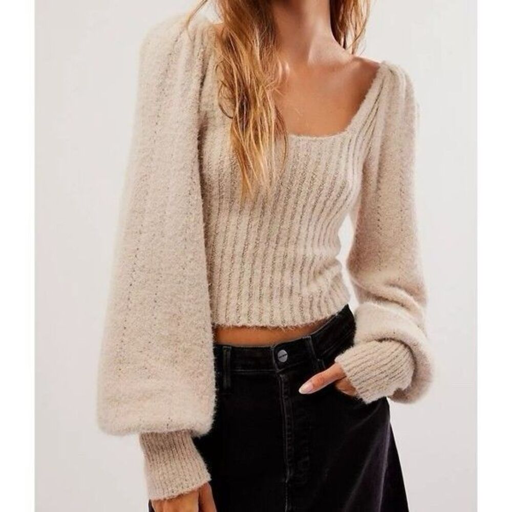 Free People Katie Sand Brushed Knit square neck puff sleeve Pullover Women’s L